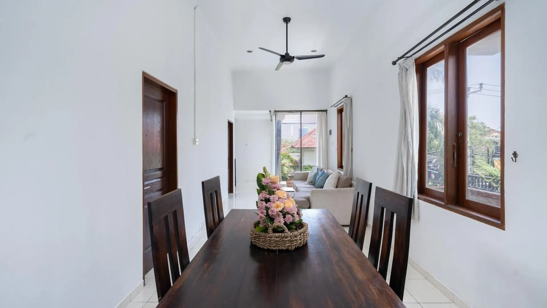 Bali Huis Villa Seminyak 0*,  Indonésie